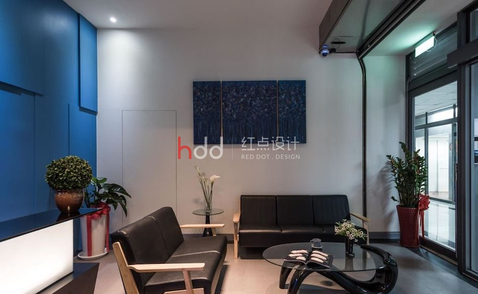 人文藝術環繞X LED燈展演! 顛覆想像的辦公空間-3.jpg