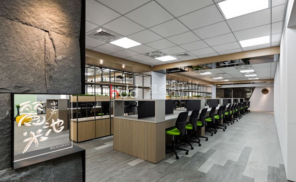 打造活力辦公室設(shè)計(jì) - 擁抱自然小清新!用溫潤(rùn)木質(zhì)、繽紛色調(diào)-3.jpg